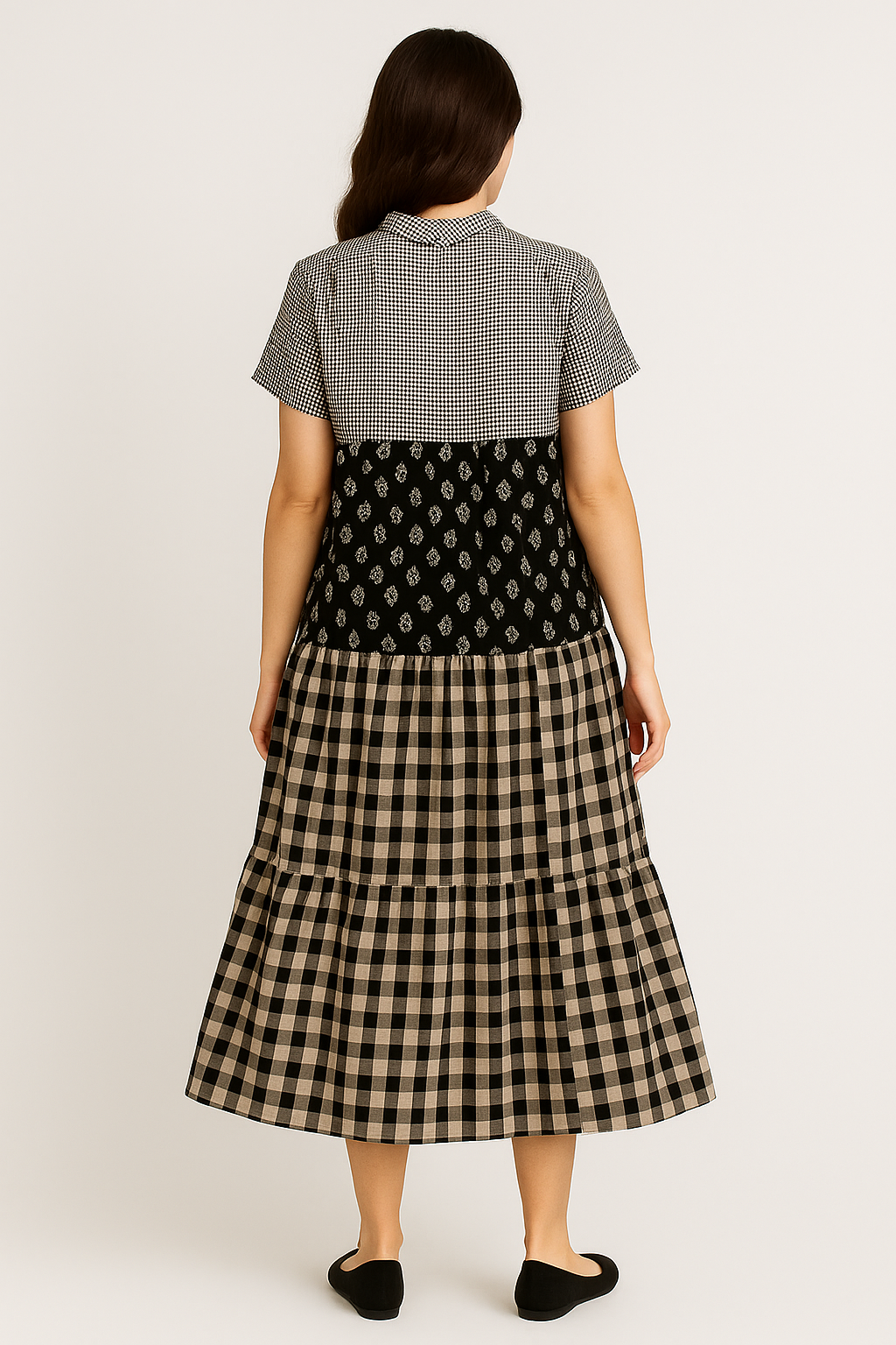 Vestido Marikita Midi Botões no Decote e Manga Curta