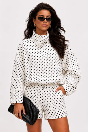 Conjunto Sophie Elegância em Poá.