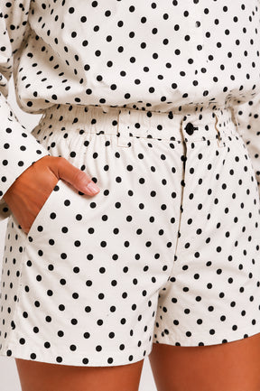 Conjunto Sophie Elegância em Poá.