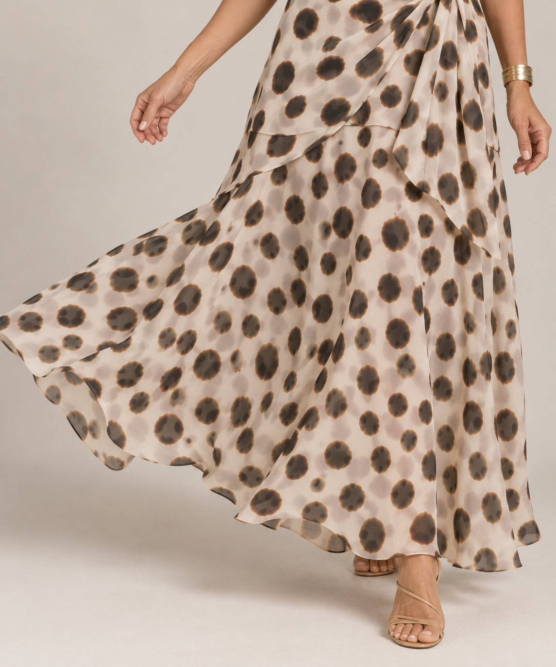 Vestido Naomi Elegância e Movimento