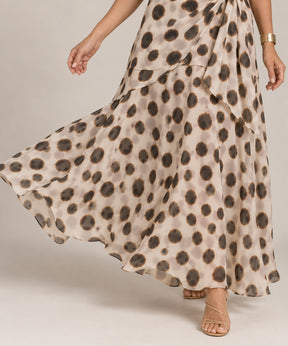 Vestido Naomi Elegância e Movimento