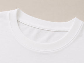 Camiseta Cloe Despojada e Atemporal