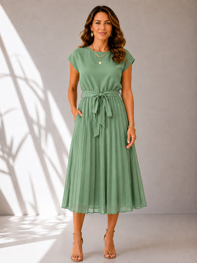 Vestido Camille Midi Plissado Elegância e Sofisticação.